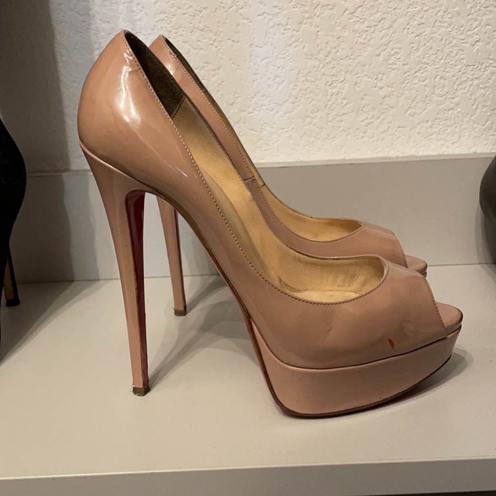 Christian Louboutin heals